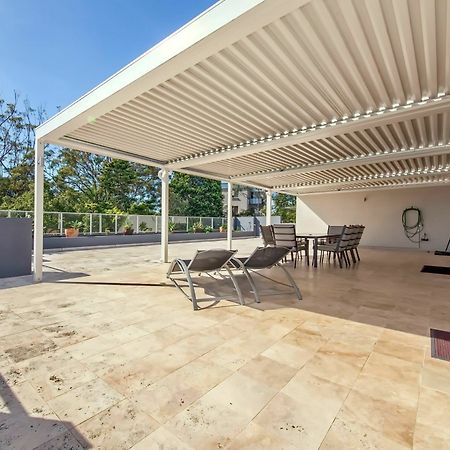 Mantra Aqua, Penthouse 83/1A Tomaree Street Appartement Nelson Bay Buitenkant foto